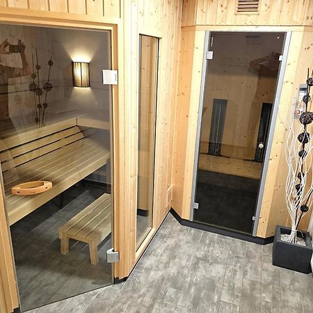 Hotel Cafe Fuggerhof オーベルストドルフ エクステリア 写真