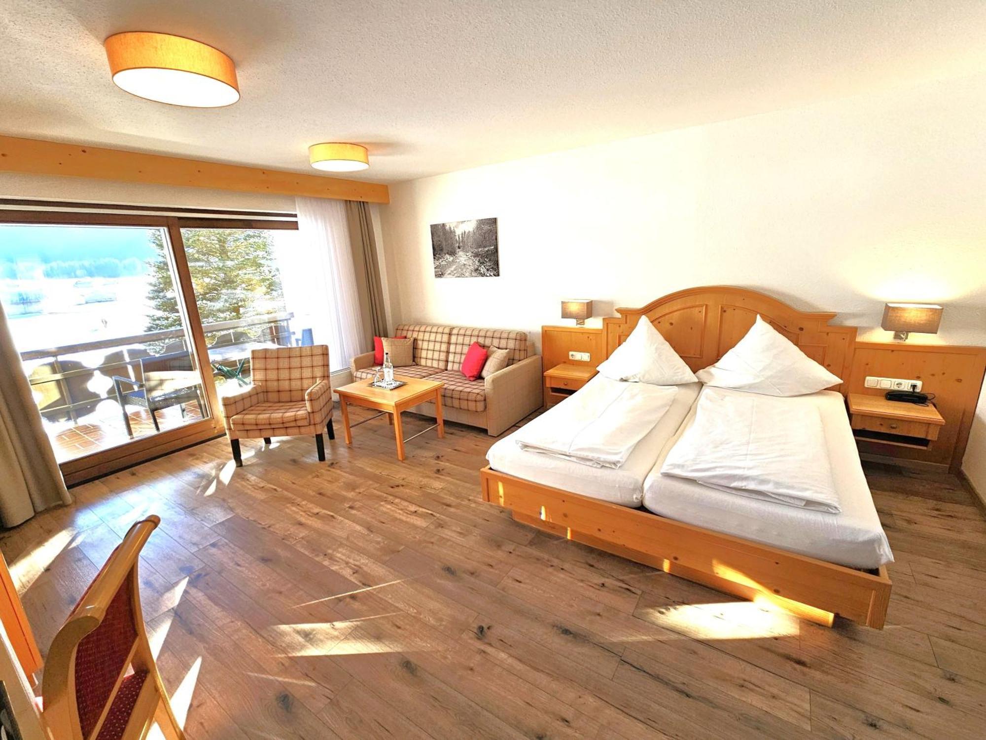Hotel Cafe Fuggerhof オーベルストドルフ エクステリア 写真