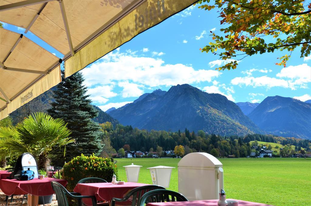 Hotel Cafe Fuggerhof オーベルストドルフ エクステリア 写真