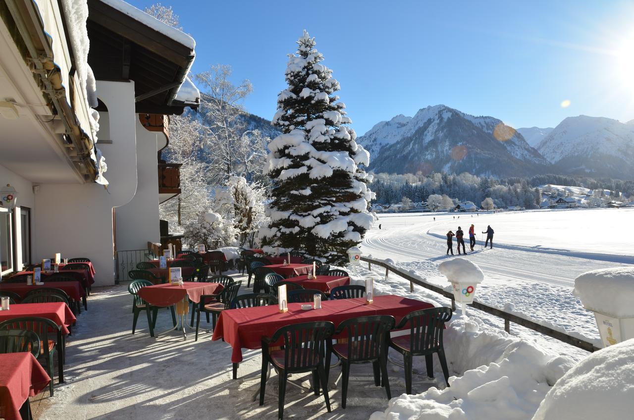Hotel Cafe Fuggerhof オーベルストドルフ エクステリア 写真